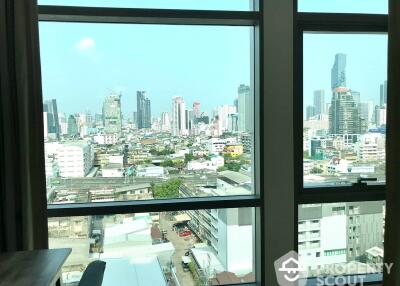 1-BR Condo at The Room Charoenkrung 30 near BTS Saphan Taksin (ID 403171)