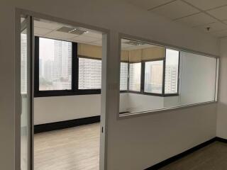 For Rent Bangkok Office Sukhumvit BTS Thong Lo Watthana