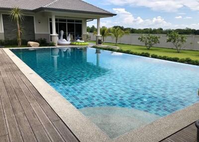 Explore this luxurious single-storey modern house for sale Chiang Mai. Featuring imported materials, a stunning views, and convenient access to city amenities.