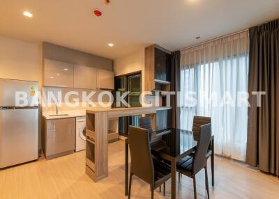 Condo at Life Asoke-Rama 9 for rent