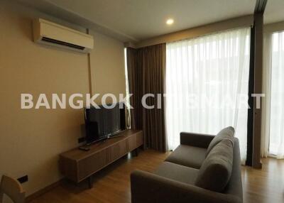 Condo at FYNN Aree for rent