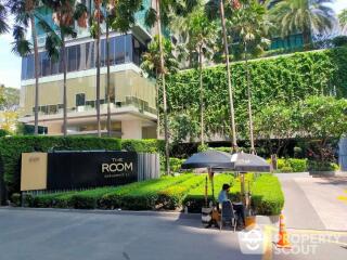 1-BR Condo at The Room Sukhumvit 21 near MRT Sukhumvit