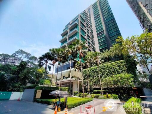 1-BR Condo at The Room Sukhumvit 21 near MRT Sukhumvit