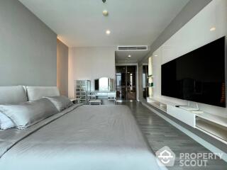 2-BR Condo at The Room Bts Wongwianyai near BTS Wongwian Yai