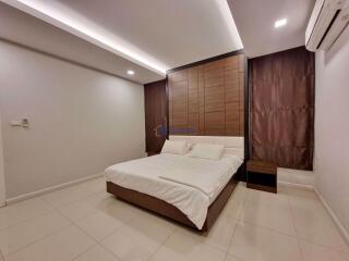 4 Bedrooms House in Pattaya Hill Village 2 East Pattaya H009863