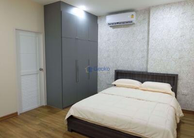 3 Bedrooms House in SP Village 5 East Pattaya H008593
