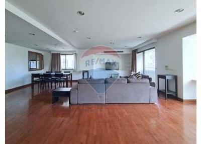 265 Sqm., 3 Beds, 3 Baths Condo listed for ฿ 80,000./Month