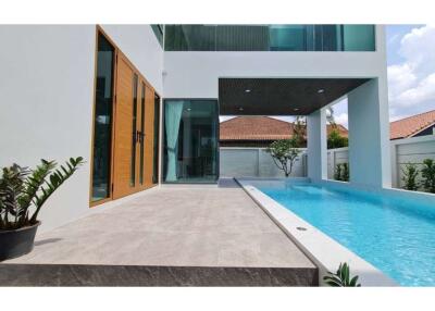 Luxury house, pool villa Soi Siam Country Club, Pattaya