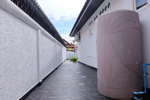 3 bedroom House in Nirvana Pool Villa East Pattaya