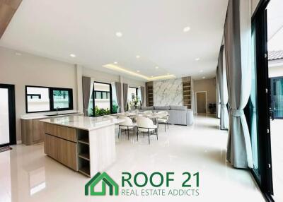 House priced under 10 million 4 bedrooms and swimming pool with fully furnished. at Huaiyai