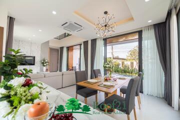 For Rent Pool villa 3beds 4 baths Located at Huai Yai