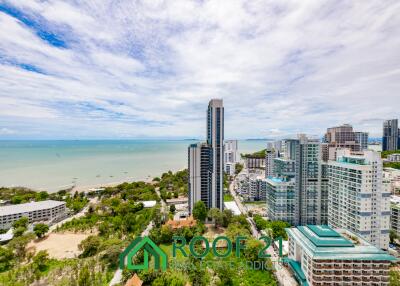 Sale The Peak Towers 1 Bedroom with Clear Sea View Spacious 62 Sqm at Pratumnak, Pattaya - Best Beach Vibe / CB-0536L