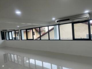 For Sale and Rent Bangkok Home Office Lat Phrao