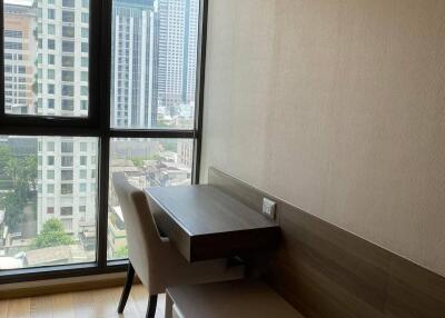 2-BR Condo at The Address Sathorn near BTS Saint Louis