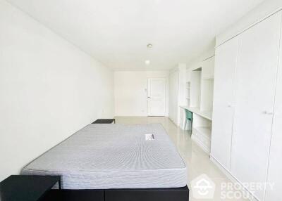 3-BR Condo at The Waterford Thonglor near BTS Thong Lor