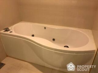 1-BR Condo at Ivy Thonglor 23 close to Thong Lo