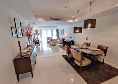 2 bed Condo in The Oleander Khlong Toei Nuea Sub District C017419