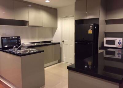 2 bed Condo in Belle Grand Rama 9 Huai Khwang Sub District C08270