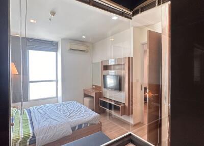 1 bed Condo in Rhythm Sukhumvit Phra Khanong Sub District C06626