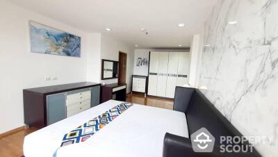 3-BR Condo at River Heaven Chareonkrung in Bang Kho Laem