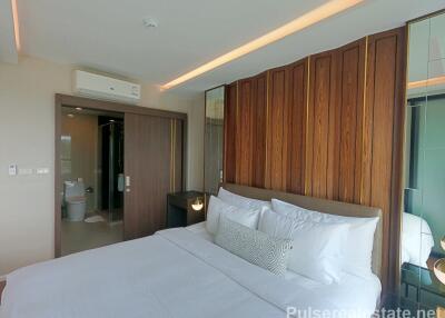 2-Bed Foreign Freehold Sea View Condo for Sale in Mida Grande, Surin