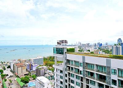 The Base Central Pattaya –  bed  bath in Central Pattaya PP10580