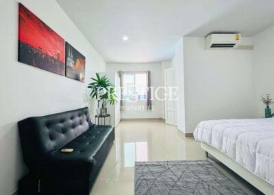 Grand Thunyawan Home 2 – 5 Bed 5 Bath in South Pattaya PC8894