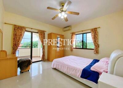 Royal View Village – 4 Bed 3 Bath in East Pattaya for PC8784