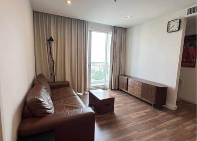 2 Bed 2 Bath 68 SQ.M The Room Sathorn-Taksin