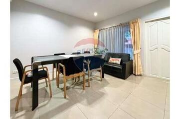 Hot Deal! Beautiful pet friendly townhouse in ThongLor.