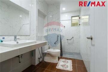 280 Sqm., 4 Beds Townhouse listed for ฿ 7,900,000.