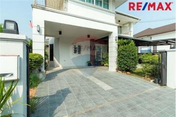 280 Sqm., 4 Beds Townhouse listed for ฿ 7,900,000.