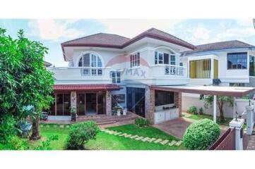 4 Beds House in Chalong, Phuket.