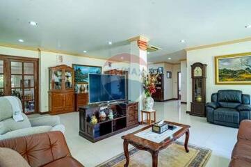 4 Beds House in Chalong, Phuket.