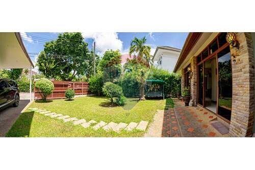 4 Beds House in Chalong, Phuket.
