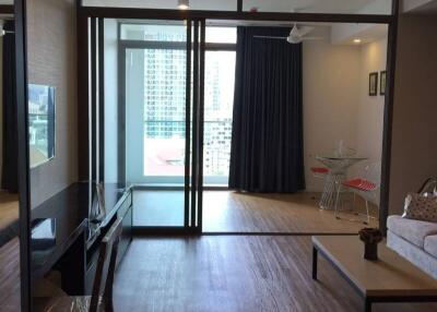 Siamese Surawong 1 bedroom condo for rent