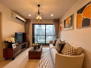 Life One Wireless 2 bedroom condo for rent