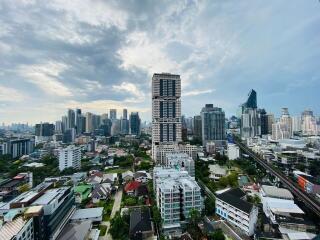 Beatniq Sukhumvit 32 One bedroom condo for rent and sale