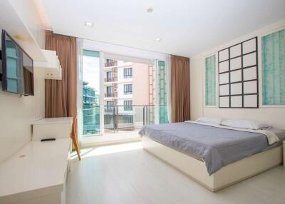 S Condominium Nimman Area : 1 BR Condo to Rent