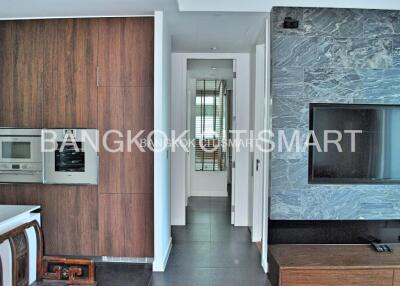 Condo at 185 Rajadamri for rent