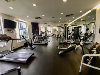 2 Bedrooms Condo for Rent at All Seasons Mansion Wireless Road