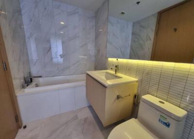 Condo for Sale at Hyde Sukhumvit 11