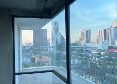 Condo for Sale at Prom Phaholyothin 2