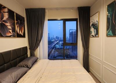 Condo for Rent at Life Asoke Hype