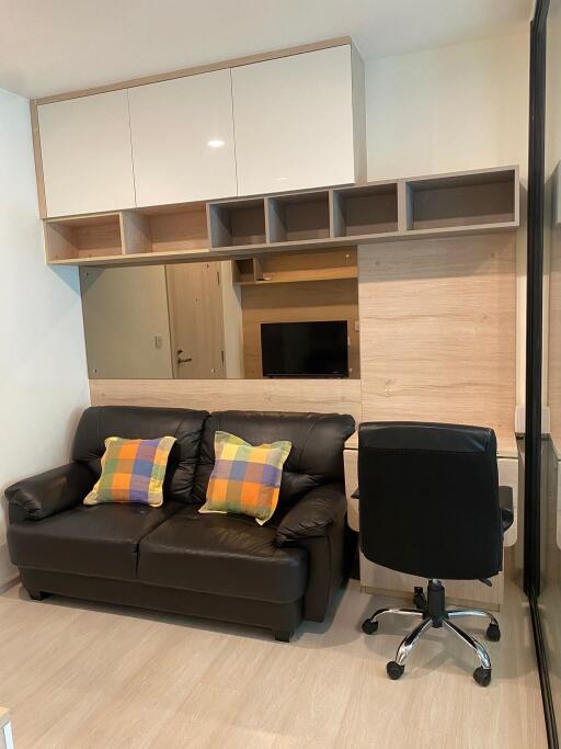 Condo for Rent at Life Asoke