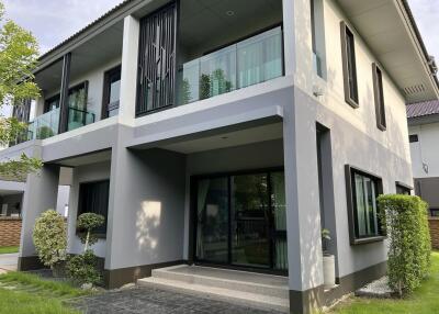 House for Rent at Burasiri Wongwaen-Onnut