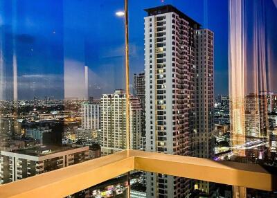 Condo for Sale at THE LINE Ratchathewi