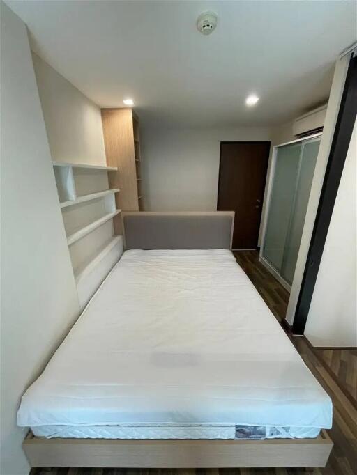 Condo for Rent at Beyond Sukhumvit Condominium