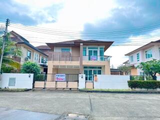 Modern two-story house for rent with balcony and front yard