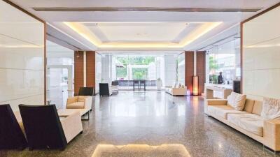 Condo for Sale at Baan Sathorn Chaophraya